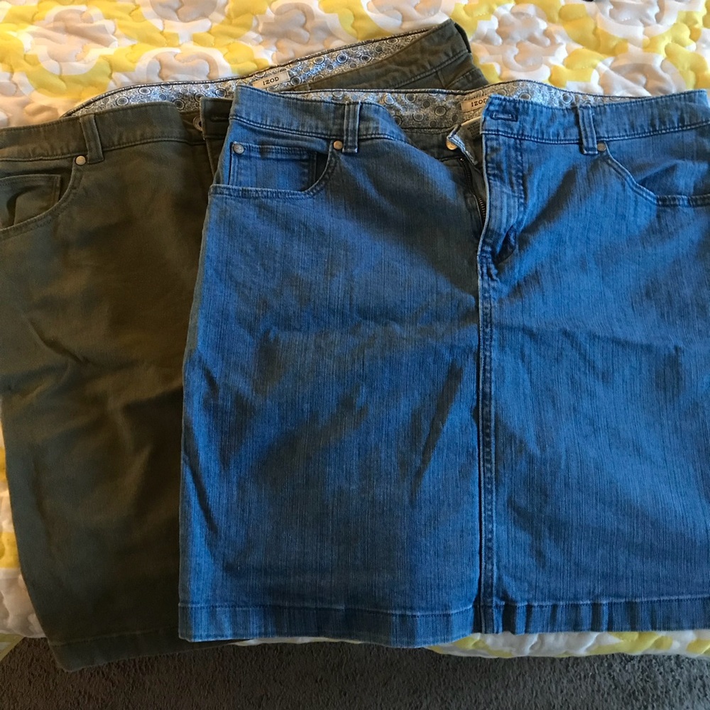 2 women’s size 16 short Izod jean skirts